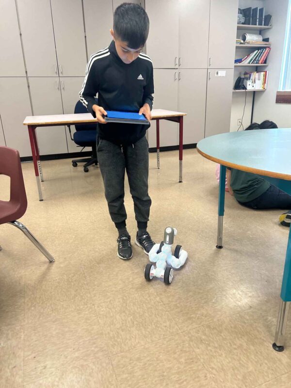 (FULL) Robotics and Digital Arts! 2025 Summer Camp for Ages 6 to 9 - Aug 18 to 22 - Image 10