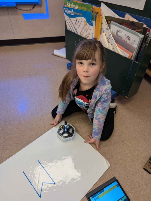 (FULL) Robotics and Digital Arts! 2025 Summer Camp for Ages 6 to 9 - Aug 18 to 22 - Image 19