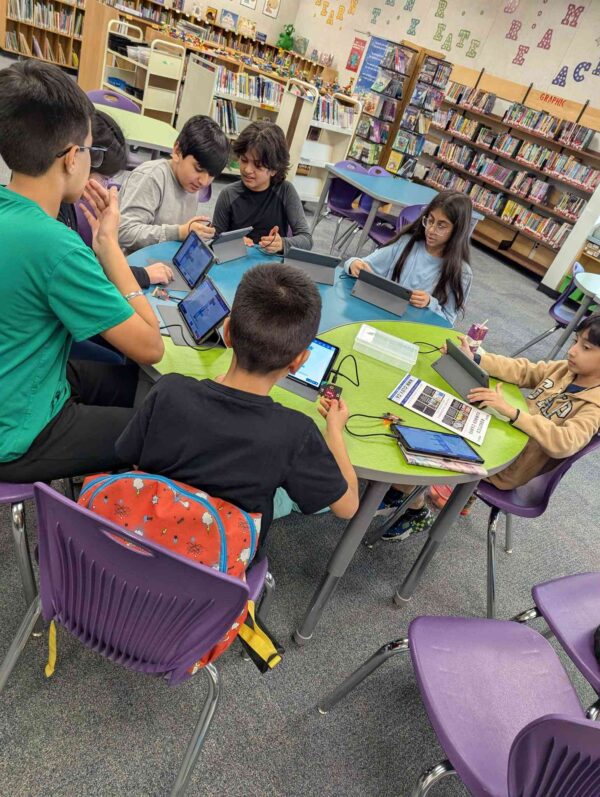 Electronics with Micro :bits and Robots for Ages 9 to 12 - July 21 to 25 - Image 5