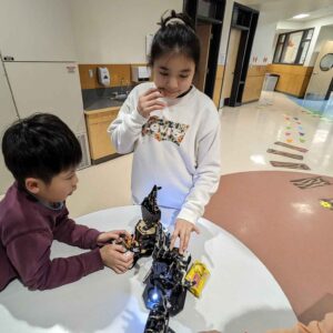 World of Robots! 2025 Summer Camp for Ages 9 to 12- July 7 to 11