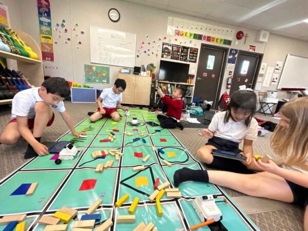 ( FULL) Robot Olympiad! 2025 Summer Camp for Ages 9 to 12 - July 14 to 18